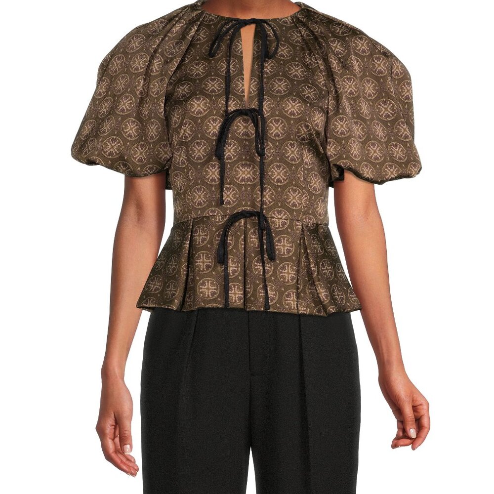 Courtney Grow Delphine Medallion Printed Short Puff Sleeve Crew Tie Front